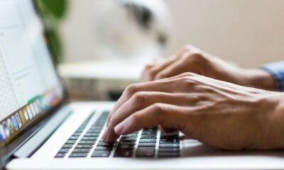 טיפ כתיבת תוכן שיווקי למה ולא אני תמונה ראשית למאמר תוכן בעבודת יד